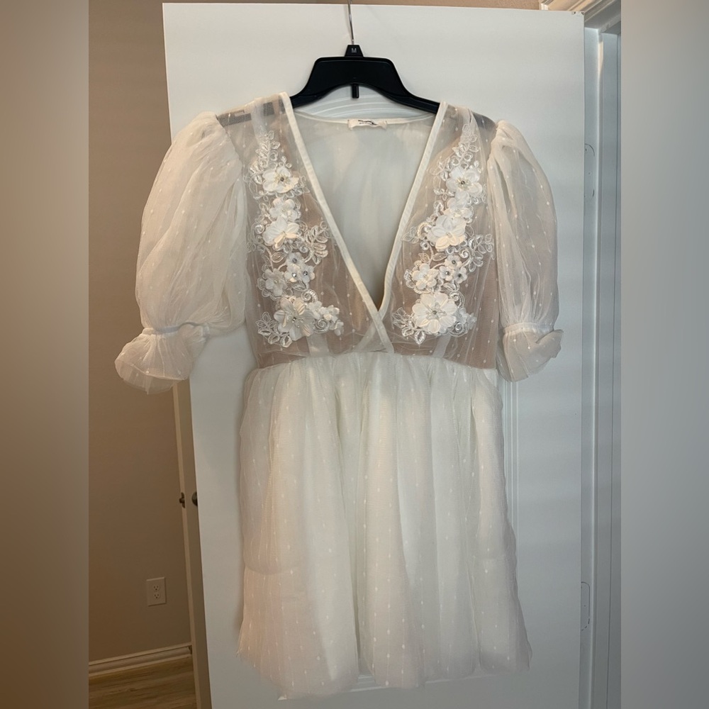 akshia mini dress